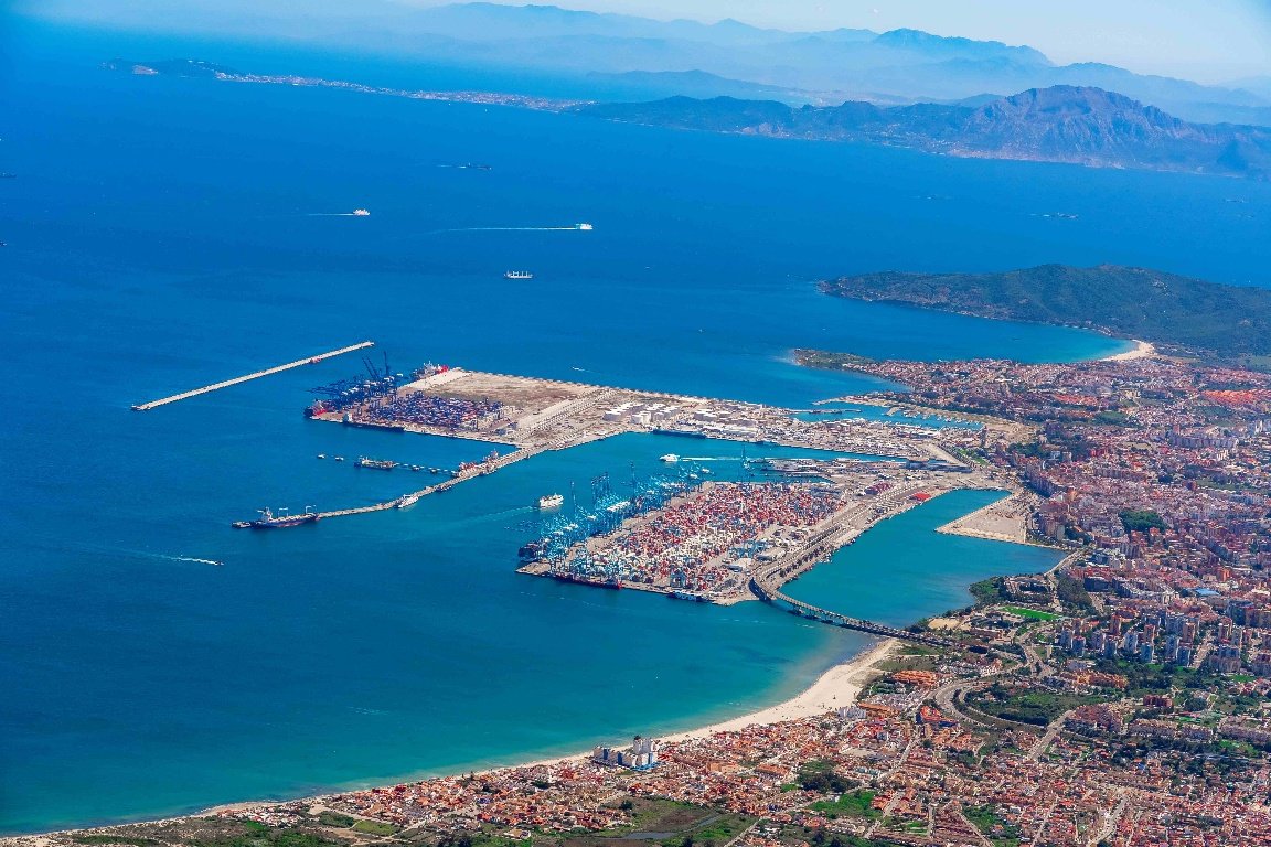 puerto de algeciras - Reabierto el vial principal que conecta los accesos Sur y Norte del Puerto de Algeciras Reabierto el vial principal que conecta los accesos Sur y Norte del Puerto de Algeciras