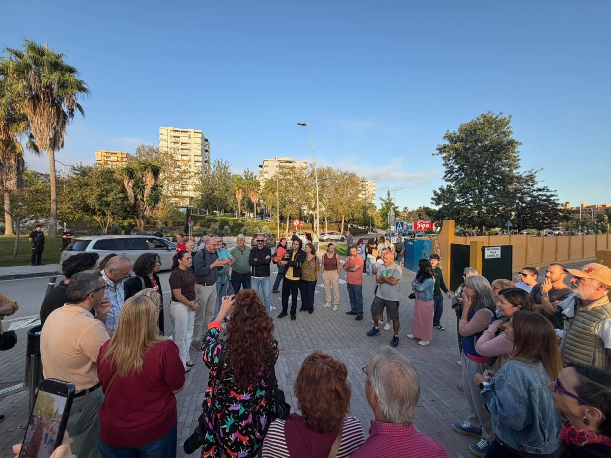«No es que los niños coman mal, es que no comen»: las familias del CEIP Mediterráneo de Algeciras piden soluciones para el comedor