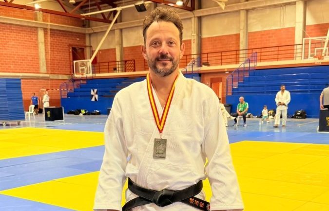 Jerónimo Terrés, del Club Salesianos María Auxiliadora, plata en la Supercopa de España de Veteranos de judo